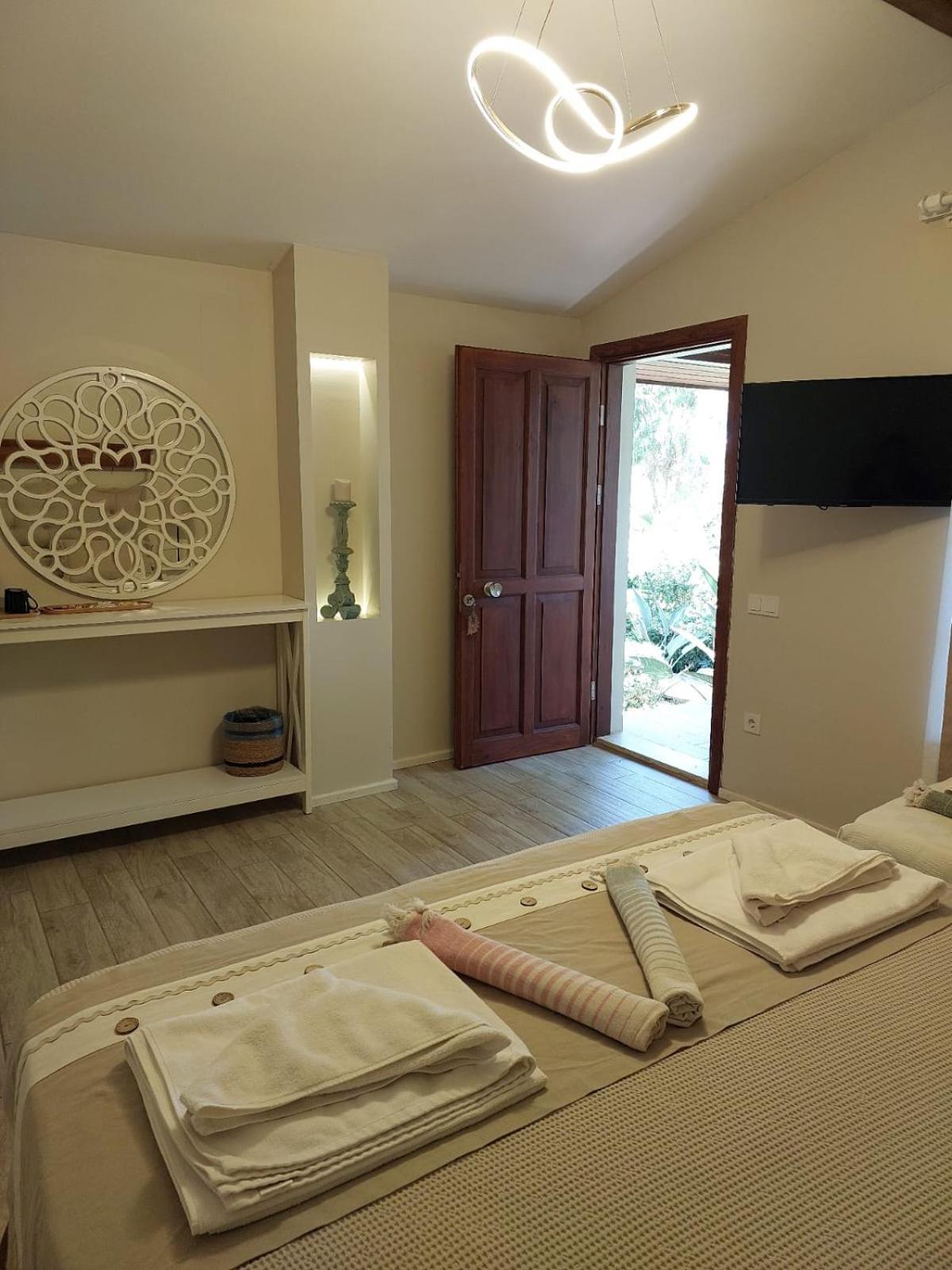 Datca Dirik Surf Beach Hotel Екстериор снимка